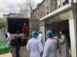 抚州田园梦食品有限公司为医护人员捐赠3.2万元物质抗“疫”